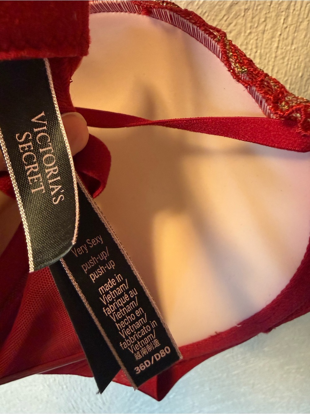 Victoria’s Secret Very Sexy Push-Up Bra 36D Red Lace Embroidered Mesh Valentine - Picture 5 of 5